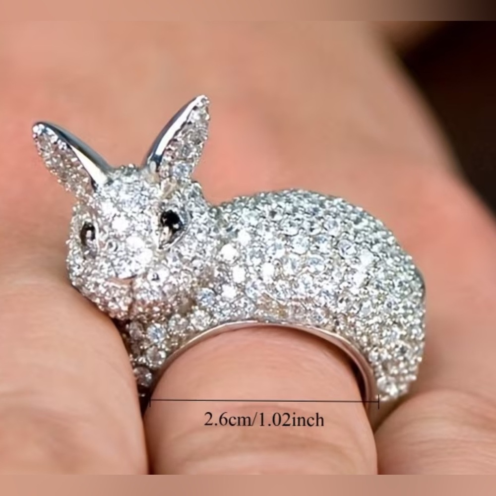 New Sparkling Rabbit Ring - Picture 6 of 9